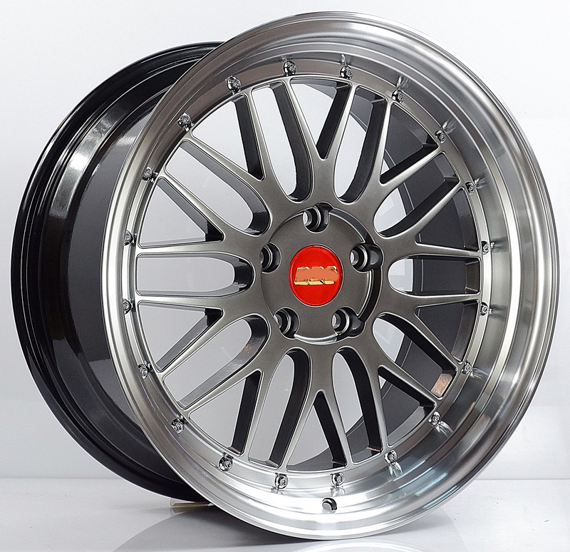 ล้อแม็ก แม็กซ์ใหม่ BBS LM ขอบ 18 กว้าง F8 R9 5รู112/114 Offset35-35 สีไฮเปอร์แบล็คขอบกระจก