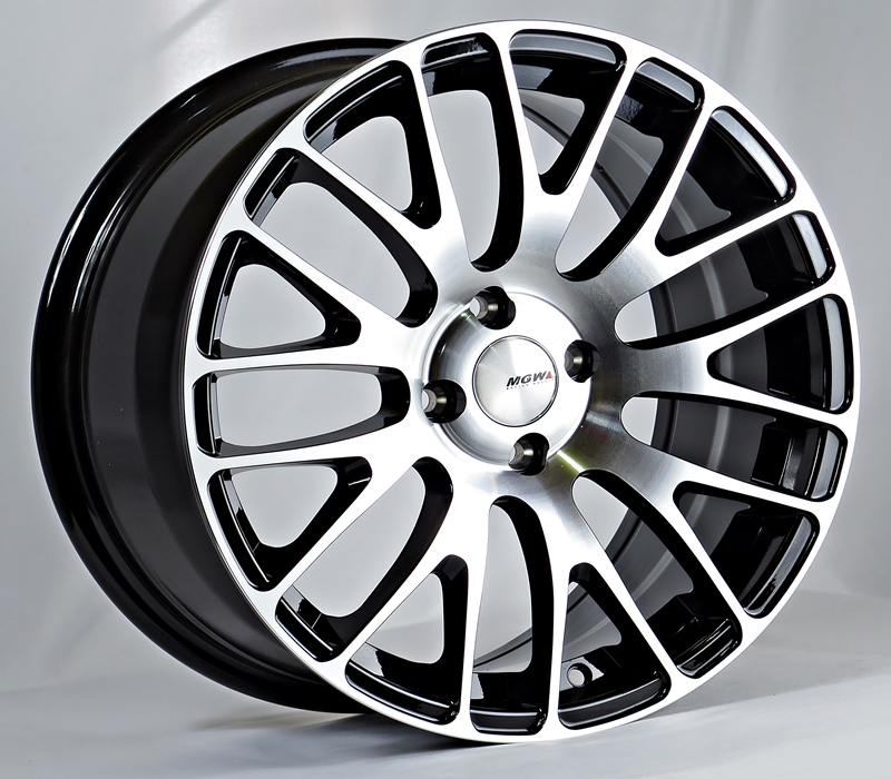 ล้อแม็ก เฮียสั่งลด BBS 1025 ดำเงา 4รู100 เพียง 3,500 รวมยางใหม่ 21,900-17นิ้ว