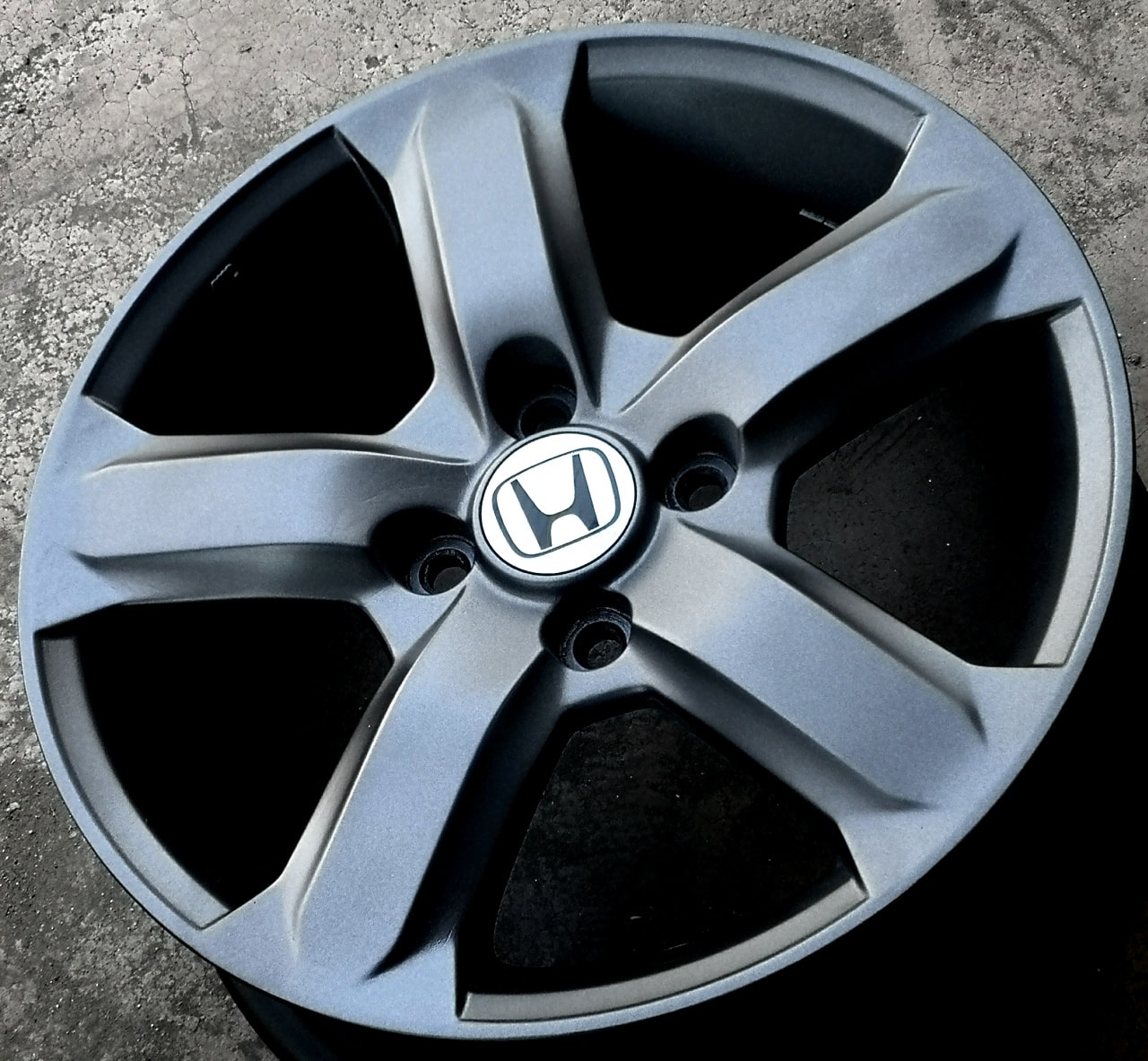 ล้อแม็ก ล้อแม็กมือสอง Honda S5 4รู100 ET45 กันด้าน 5.5-15นิ้ว(รามอินทรา)