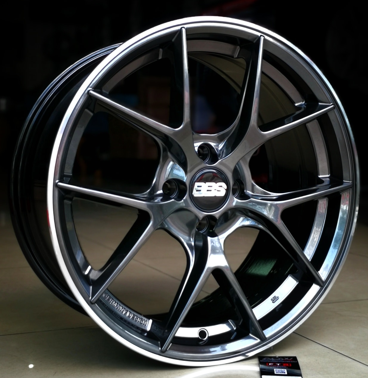 ล้อแม็ก ล้อแม็กใหม่เบา Flowforming CIR 4รู100 ET35 สีไฮเปอร์ดาร์ค 8-17นิ้ว 