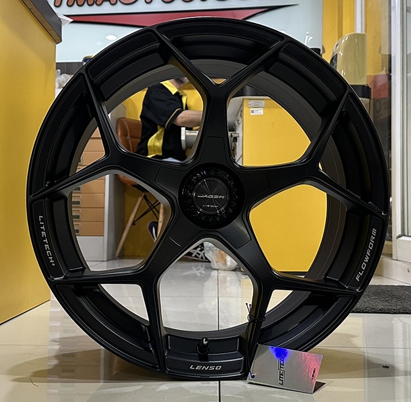 ล้อแม็ก ล้อแม็กใหม่ FlowForming Lenso Jager VAMOS5 LITETECH+ ขอบ18นิ้ว 5รู114.3 สีดำด้าน กว้าง 8.5นิ้ว ET35
