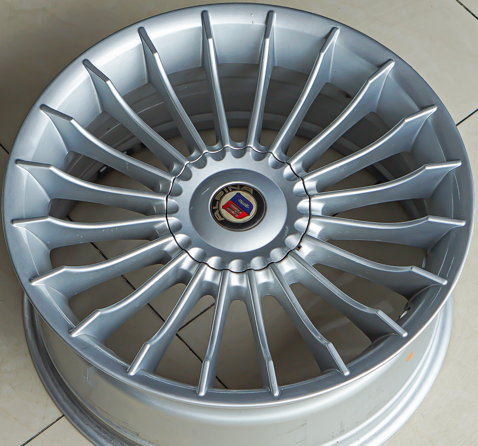 ล้อแม็ก ล้อแม็กมือสอง Alpina B7 5รู114 สีซิลเวอร์ ET35 F8.5 R9.5-19นิ้ว (รามอินทรา)