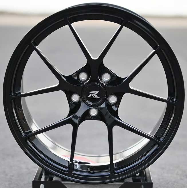 ล้อแม็ก ล้อแม็ก Forged RF1 ขอบ18นิ้ว 5รู114 ET35 ดำแวว กว้าง 8.5นิ้ว